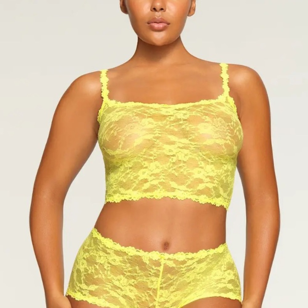 SKIMS NWT Limited Edition Stretch Lace Cami in Yellow Highlighter XL